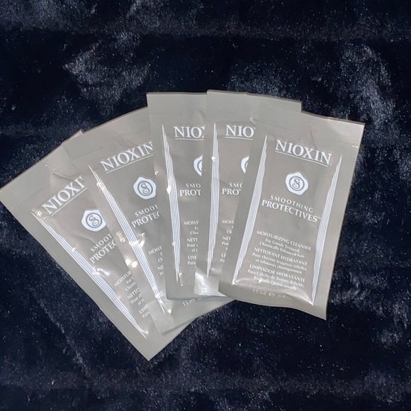 Nioxin Smoothing Protectives Moistur. Cleanser 4 Unruly/Chem Treated (5) 0.5oz - Picture 1 of 1